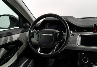 Подержанный автомобиль Land Rover Range Rover Evoque 2019 года (16 фото)