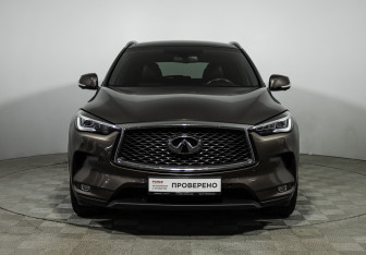 Подержанный автомобиль Infiniti QX50 2018 года (2 фото)