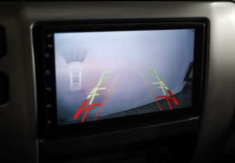 Подержанный автомобиль Nissan Patrol 2003 года (13 фото)