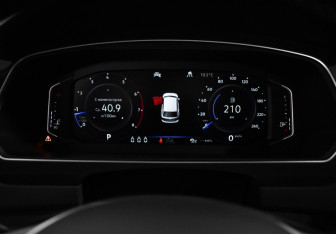 Подержанный автомобиль Volkswagen Tiguan 2019 года (19 фото)