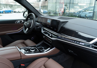 Новый BMW X5 2024 (12 фото)