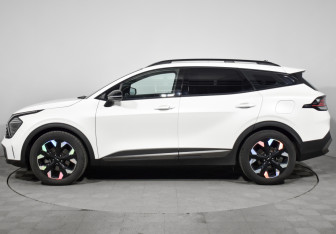 Подержанный автомобиль Kia Sportage 2021 года (8 фото)