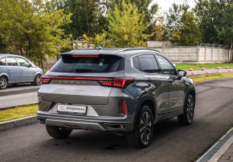 Подержанный автомобиль Exeed LX 2024 года (6 фото)