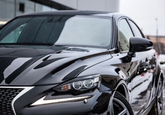 Подержанный автомобиль Lexus IS Sedan 2014 года (2 фото)