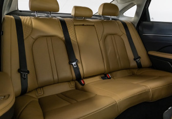 Подержанный автомобиль Hyundai Sonata 2022 года (29 фото)