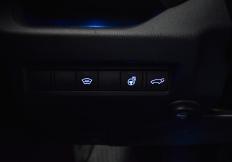 Подержанный автомобиль Toyota RAV4 2019 года (17 фото)