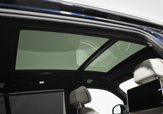 Подержанный автомобиль BMW X7 2021 года (15 фото)