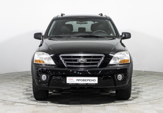 Подержанный автомобиль Kia Sorento 2008 года (2 фото)