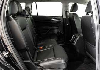 Подержанный автомобиль Volkswagen Teramont 2019 года (18 фото)