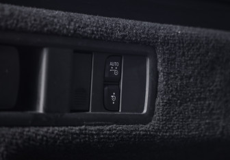 Подержанный автомобиль BMW X5 2021 года (38 фото)