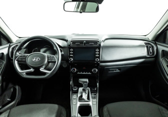 Подержанный автомобиль Hyundai Creta 2021 года (12 фото)
