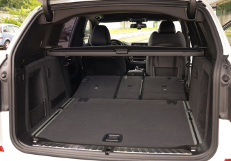 Подержанный автомобиль BMW X3 2020 года (31 фото)