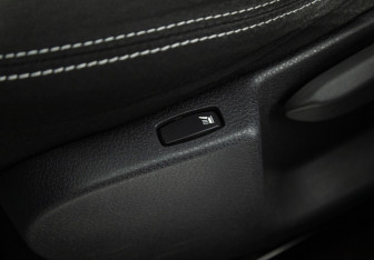 Подержанный автомобиль Renault Duster 2016 года (16 фото)