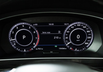 Подержанный автомобиль Volkswagen Tiguan 2018 года (12 фото)