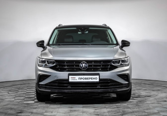Подержанный автомобиль Volkswagen Tiguan 2021 года (2 фото)