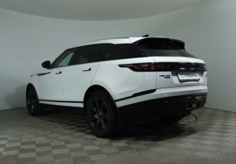 Подержанный автомобиль Land Rover Range Rover Velar 2017 года (8 фото)