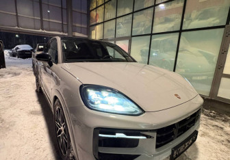 Новый Porsche Cayenne 2025 (2 фото)