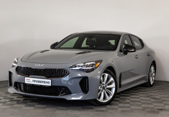 Подержанный автомобиль Kia Stinger 2021 года (1 фото)