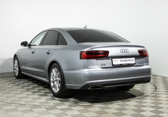 Подержанный автомобиль Audi A6 Sedan 2015 года (7 фото)