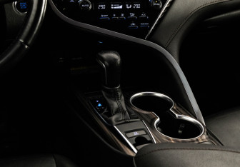 Подержанный автомобиль Toyota Camry Sedan 2019 года (14 фото)