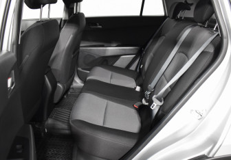 Подержанный автомобиль Hyundai Creta 2019 года (11 фото)