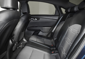 Подержанный автомобиль Kia Cerato Sedan 2020 года (12 фото)