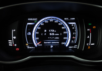 Подержанный автомобиль Geely Atlas 2019 года (12 фото)