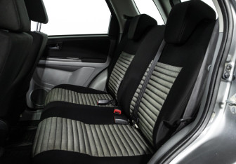 Подержанный автомобиль Suzuki SX4 Hatchback 2012 года (10 фото)