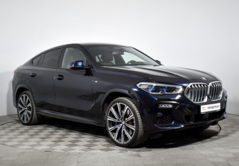 Подержанный автомобиль BMW X6 2019 года (3 фото)