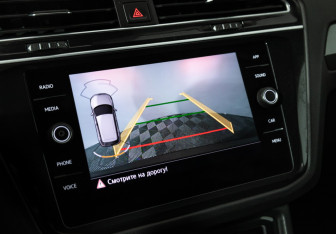Подержанный автомобиль Volkswagen Tiguan 2019 года (15 фото)