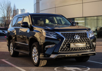 Подержанный автомобиль Lexus GX 2014 года (37 фото)