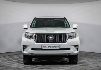 Подержанный автомобиль Toyota Land Cruiser Prado 2020 года (2 фото)