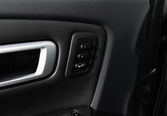 Подержанный автомобиль Honda Pilot 2013 года (18 фото)