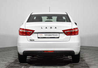 Подержанный автомобиль LADA (ВАЗ) Vesta Sedan 2017 года (6 фото)