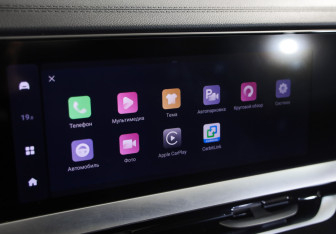 Подержанный автомобиль Geely Monjaro 2024 года (6 фото)