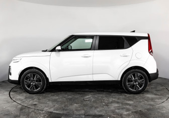 Подержанный автомобиль Kia Soul 2020 года (9 фото)