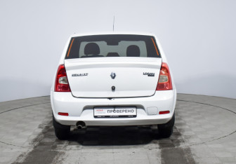 Подержанный автомобиль Renault Logan Sedan 2012 года (6 фото)