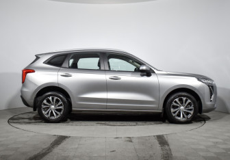 Подержанный автомобиль Haval Jolion 2023 года (4 фото)
