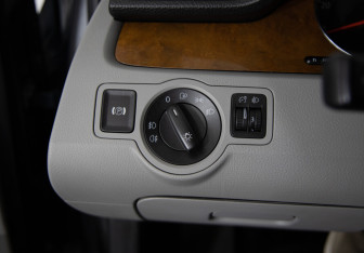 Подержанный автомобиль Volkswagen Passat Sedan 2006 года (17 фото)