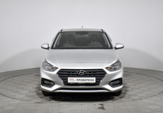Подержанный автомобиль Hyundai Solaris Sedan 2017 года (2 фото)