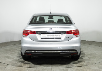 Подержанный автомобиль Citroen C4 Sedan 2015 года (6 фото)