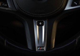 Подержанный автомобиль BMW X5 2020 года (16 фото)