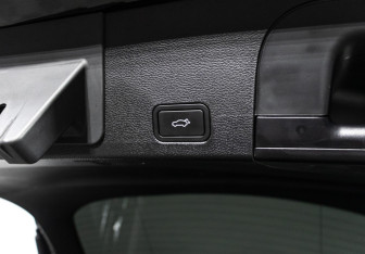 Подержанный автомобиль Geely Tugella 2023 года (28 фото)