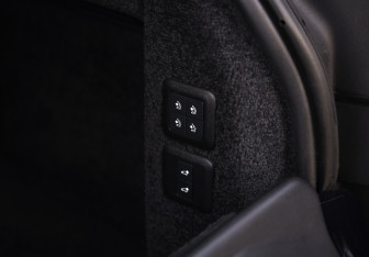 Подержанный автомобиль Land Rover Range Rover 2019 года (38 фото)