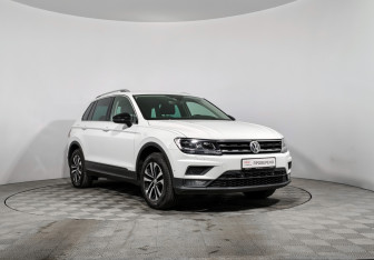Подержанный автомобиль Volkswagen Tiguan 2019 года (3 фото)