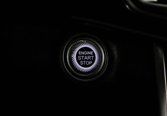 Подержанный автомобиль Exeed VX 2023 года (19 фото)