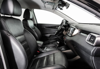 Подержанный автомобиль Kia Sorento 2019 года (19 фото)