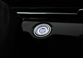 Подержанный автомобиль Omoda C5 2024 года (21 фото)