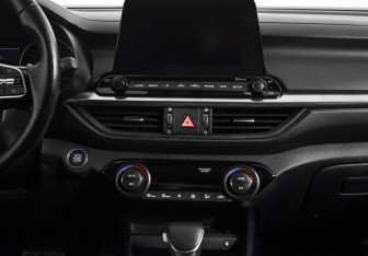 Подержанный автомобиль Kia Cerato Sedan 2020 года (16 фото)