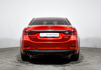 Подержанный автомобиль Mazda 6 Sedan 2015 года (6 фото)